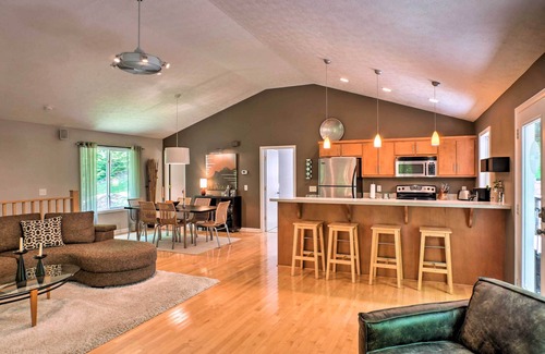 Winchester House | Lak Haus: Resort-Style Home on Tims Ford Lake!
