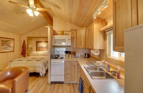 Kalispell Apartment | Lake Access, Deck Rustic Retreat in Kalispell!