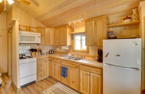 Kalispell Apartment | Lake Access, Deck Rustic Retreat in Kalispell!