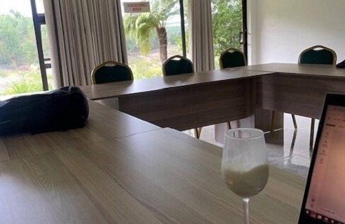 Zimbabwe Ski Chalet | Lake Alexander Country Resort