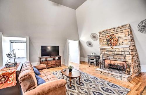 Cartersville Apartment | Lake Allatoona Area Studio with Pool and Views!
