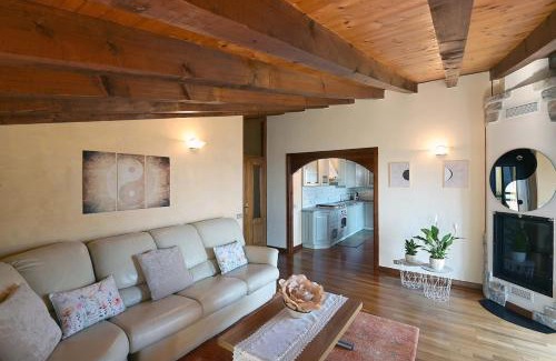 Salo Apartment | Lake Breeze Salò