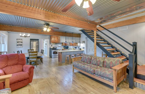 Brownwood House | Lake Brownwood Home w/Private Boat Dock!
