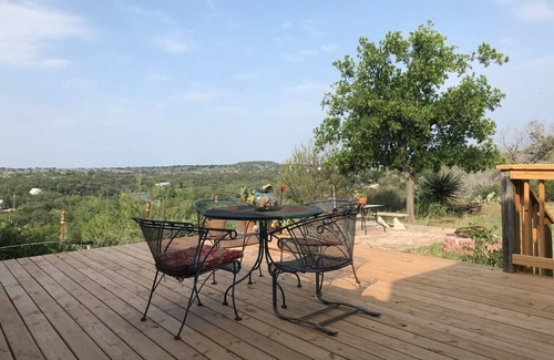 Burnet House | Lake Buchanan family bungalow at Spider Mountain; private, high bluff lake view