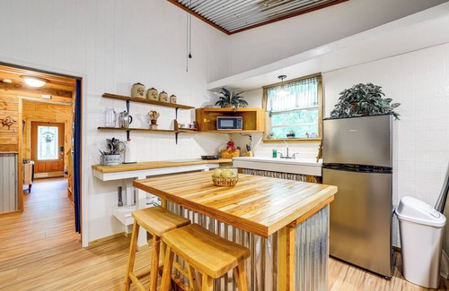 Lake Butler Apartment | Lake Butler Cabin on 5 Acres w/Fire Pit!