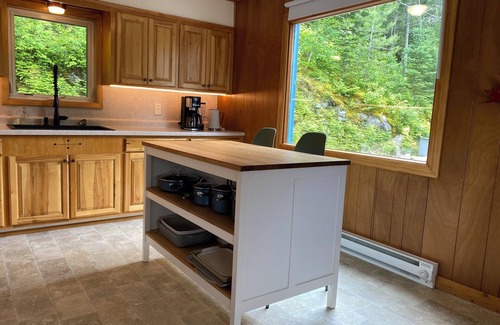 Sioux Narrows Nestor Falls House | Lake house on Crow Lake