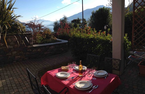 Vercana Apartment | Lake Como - Residence La Collina - Apple