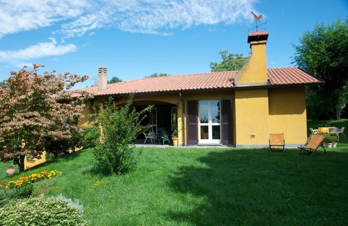Comabbio House | Lake Country Villa