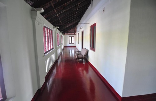 Kochi Bed & Breakfast | Lake County Heritage Home