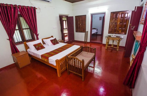 Kochi Bed & Breakfast | Lake County Heritage Home