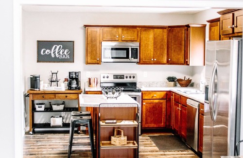 Jamestown House | Lake Cumberland Hideaway #2-1 Mile above Jtown Marina! Boat Parking & Fire Pit!