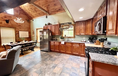 Redfield House | Lake Effect Lodge - Your Tug Hill Getaway
