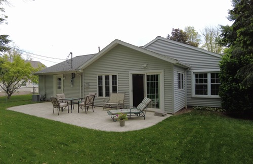 Huron House | Lake Erie Beach Home: Near Cedar Point, Kalahari & Huron River Boat Launch