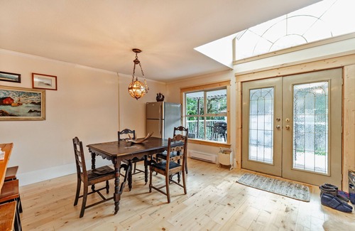 Lake Errock House | Lake Errock 3 Bd House in Country Paradise 1.5 hours from Vancouver city.