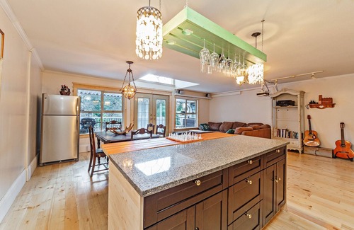Lake Errock House | Lake Errock 3 Bd House in Country Paradise 1.5 hours from Vancouver city.