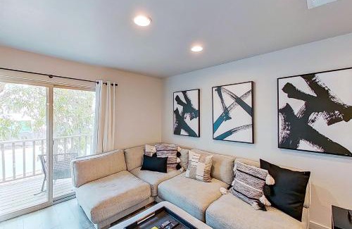 Horseshoe Bay House | Lake Escape