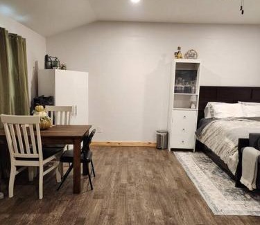Quitman House | Lake Fork Getaway!