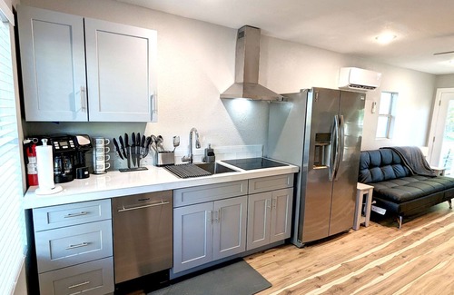 Quitman Cabin | Lake Fork Luxury and Leisure. 2 story cabin in gated resort. Many amenities!