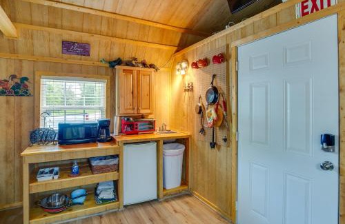 Emory Apartment | Lake Fork Studio Cabin with Dock and Boat Ramp!