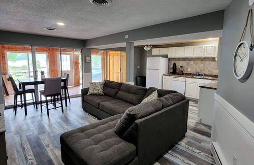 Marion Apartment | Lake Front 2-bedroom,1 bath ground floor apartment! Dock and Kayaks included!