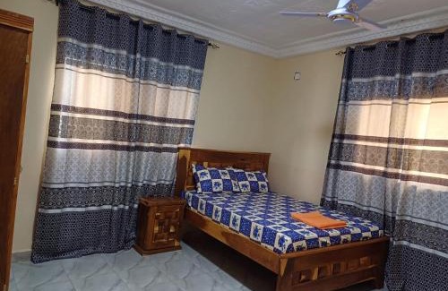 Janjanbureh House | Lake Front Apartment