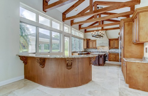 Cheval House | Lake Front Cheval executive mansion