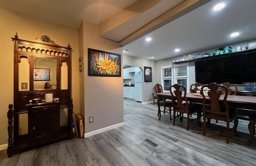 Anchorville House | Lake Front completely updated 3 bedroom 2 bath house