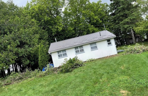 Kirkfield Cottage | Lake front cottage