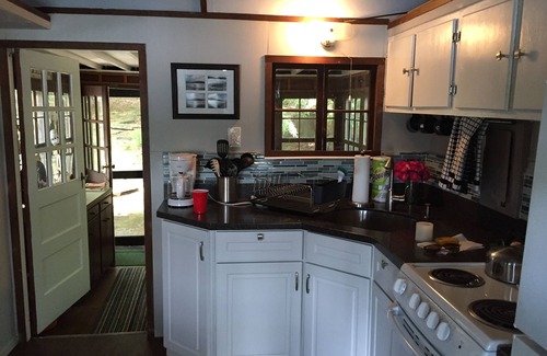 Smallwood Cottage | Lake front cottage with "million dollar" view, close to Bethel Woods