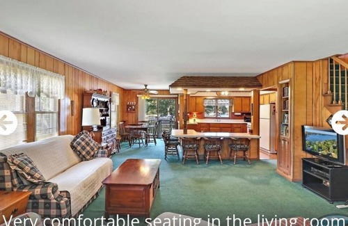 Powers Lake House | Lake Front Family get away