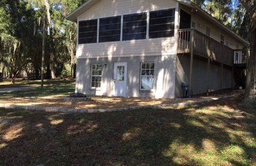 Dade City House | Lake Front House in Dade City, FL