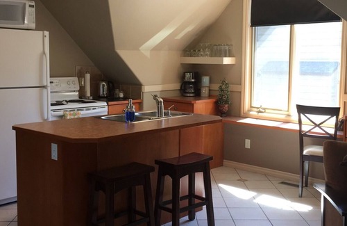 Chestermere House | Lake Front Private Loft