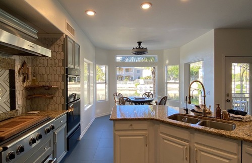 Arrowhead Lakes House | Lake Front Property with Mountain Views