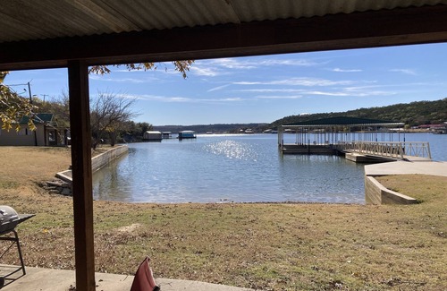 Graham Cabin | Lake front weekend getaway cabin #9