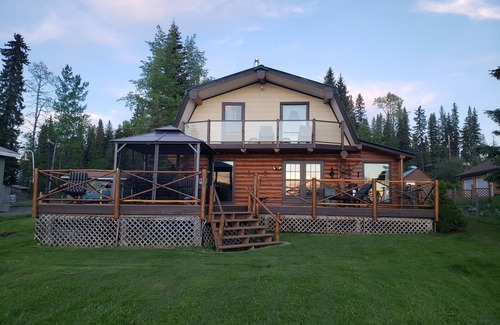 Deka Lake House | Lake front with a dock - great fishing, outdoor trails, hunting & water sports!
