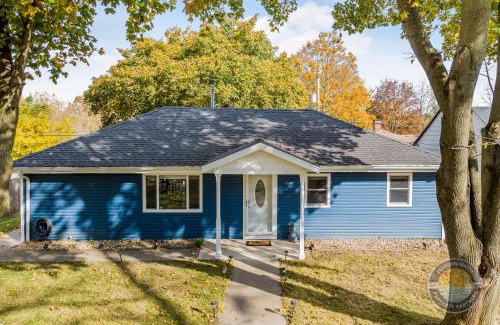 Lake Geneva House | Lake Geneva Family Fall Escape
