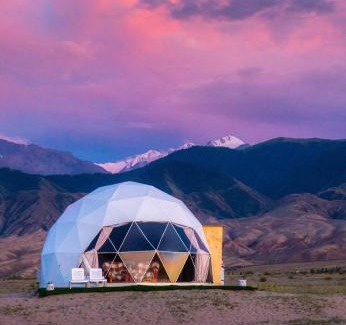 Issyk-Kul Region Bed & Breakfast | Lake glamping ik
