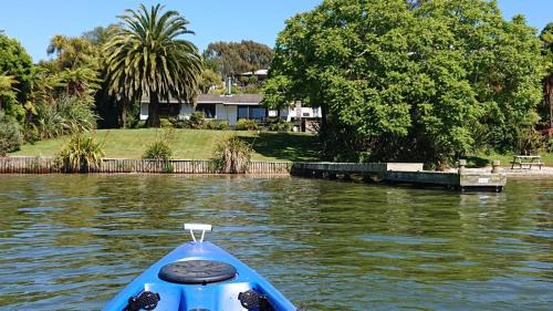 Hamurana House | Lake Haven - on the lakefront