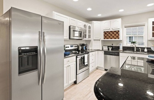 Kalamazoo House | Lake home getaway, relax and fun!