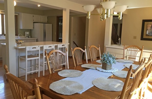 Fontana House | Lake House Retreat Steps From Lake Geneva ~ Abbey Springs Resort!