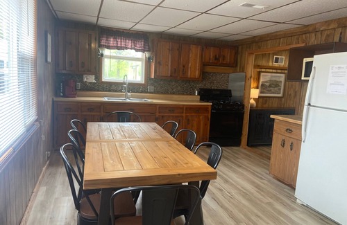 Gordon Cabin | Lake House - 6 Beds - Northwoods Wisconsin - Pets Ok - Open for Winter