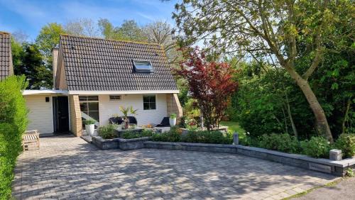 Vleteren House | Lake House 74, luxury accommodation ir Sauna