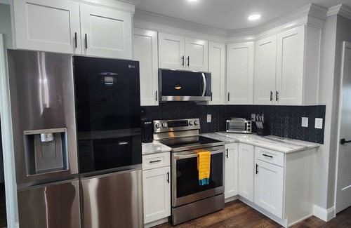 Winter Haven House | Lake House on the LEGOLAND Chain-of-Lakes with Private Pool, Beach and Boat Dock