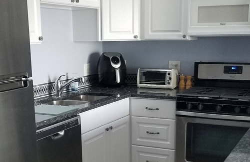 Burtchville House | LAKE HURON BEACH SUITE