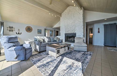 De Tour Village House | Lake Huron Home with Direct Beach Access!
