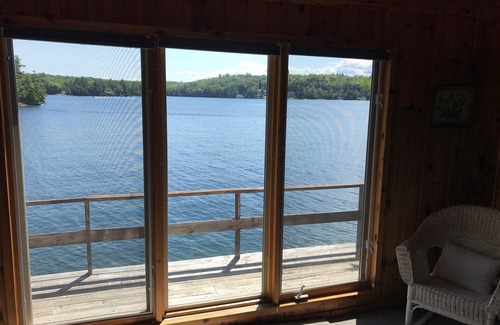 Seguin Cottage | Lake Joe North Private Family Cottage
