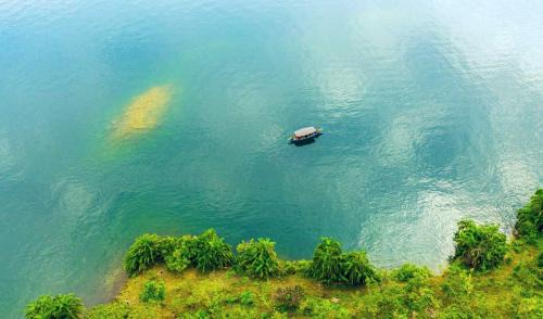 Gisenyi Boat Rental | Lake kivu Boat Services