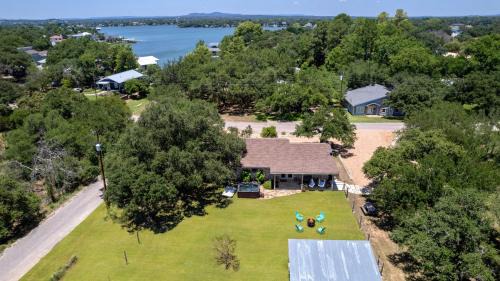 Granite Shoals House | Lake LBJ Pet Friendly Home