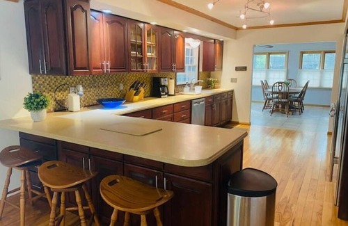 Three Rivers House | Lake life at its best!