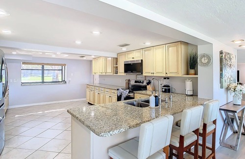 Odessa House | Lake Life Fun with Games Room!
